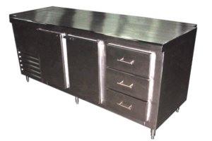 mesa-refrigerada-con-puertas-y-cajones